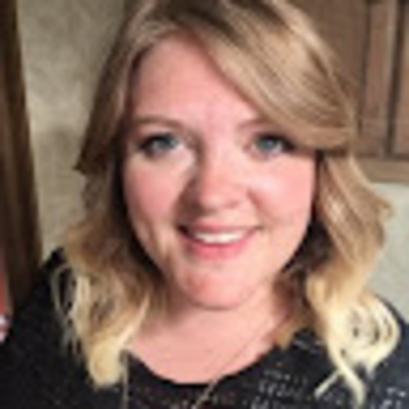 Meet your Posher, Janelle - Picture 1 of 1